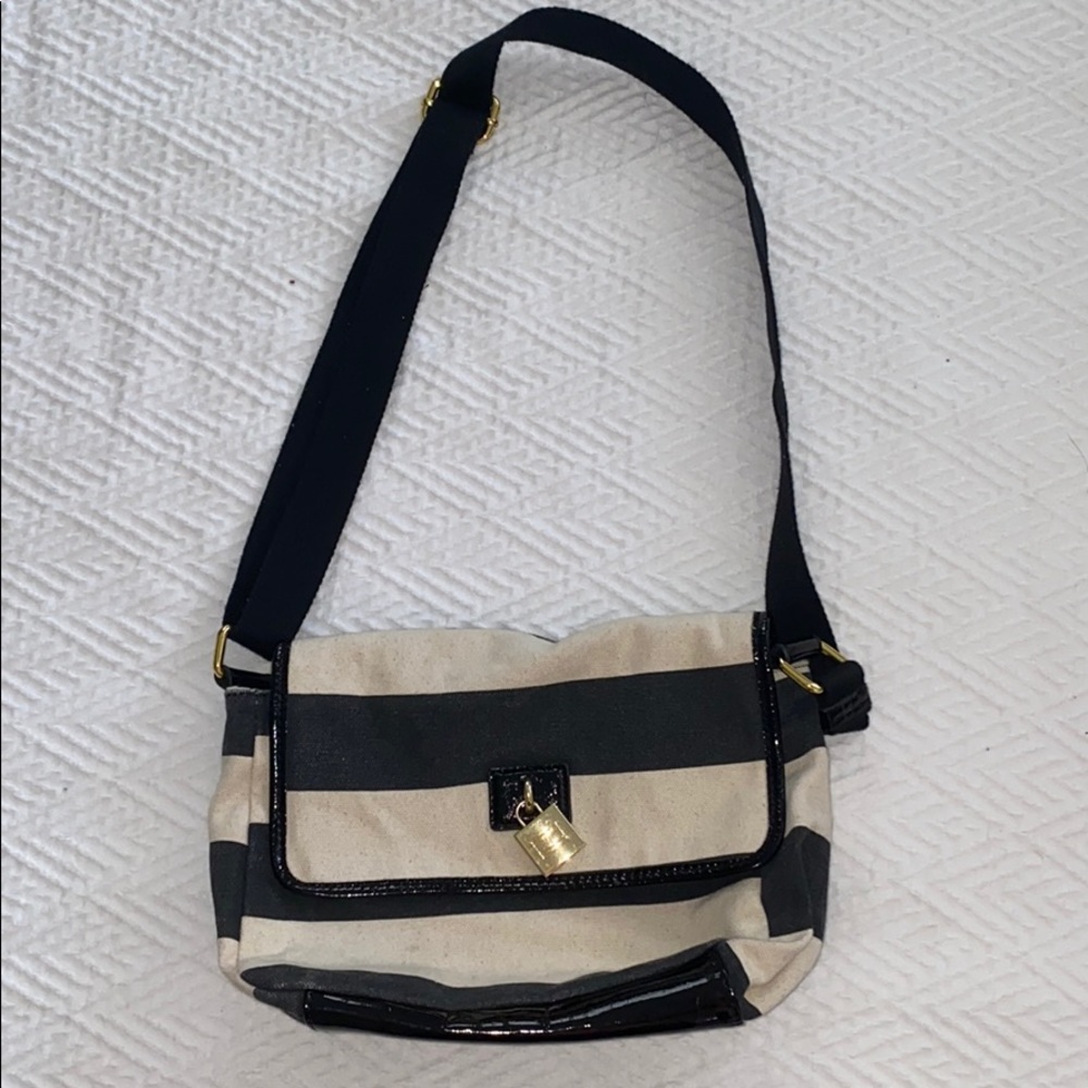 Purse - Picture 5 of 5